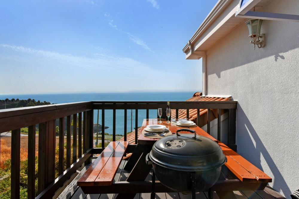 Namhae Bluemare Pension Exteriör bild