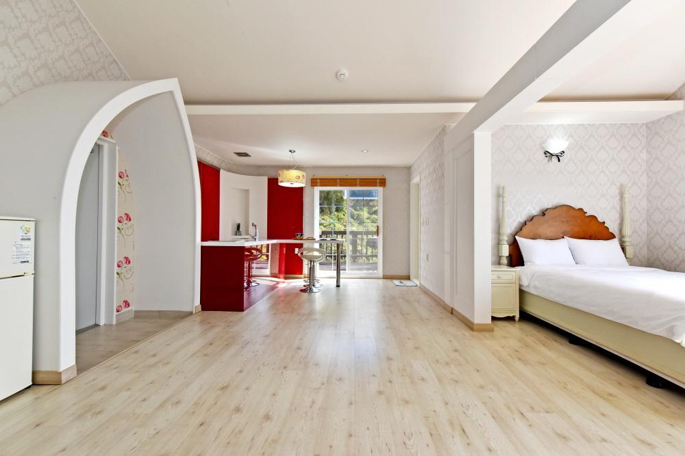 Namhae Bluemare Pension Exteriör bild